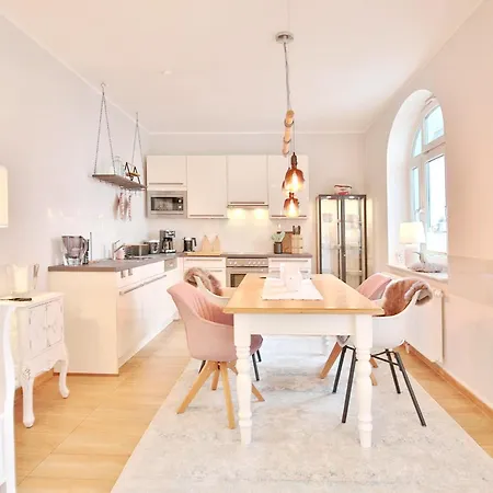 Διαμέρισμα Strandallee 164 Strandallee 164 5 *