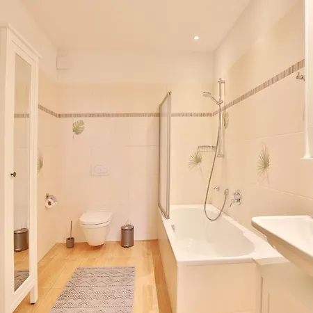 Διαμέρισμα Strandallee 164 Strandallee 164 5 *