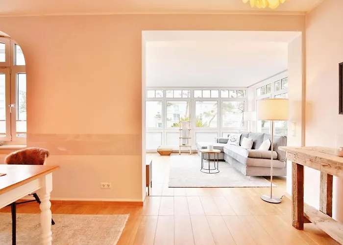 Strandallee 164 Strandallee 164 5 Appartamento *